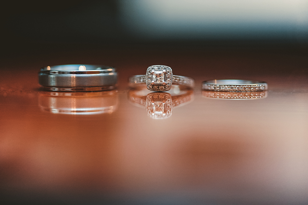 wedding rings with reflections at a Naperville wedding