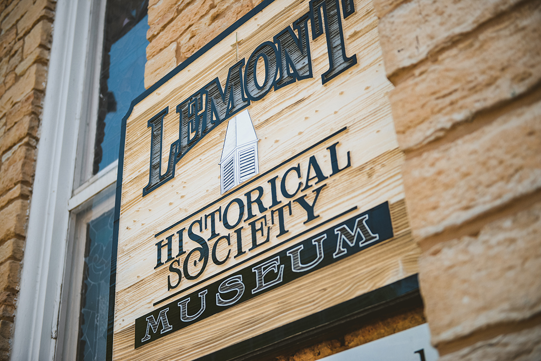 a sign of the Lemont Historical Society Museum